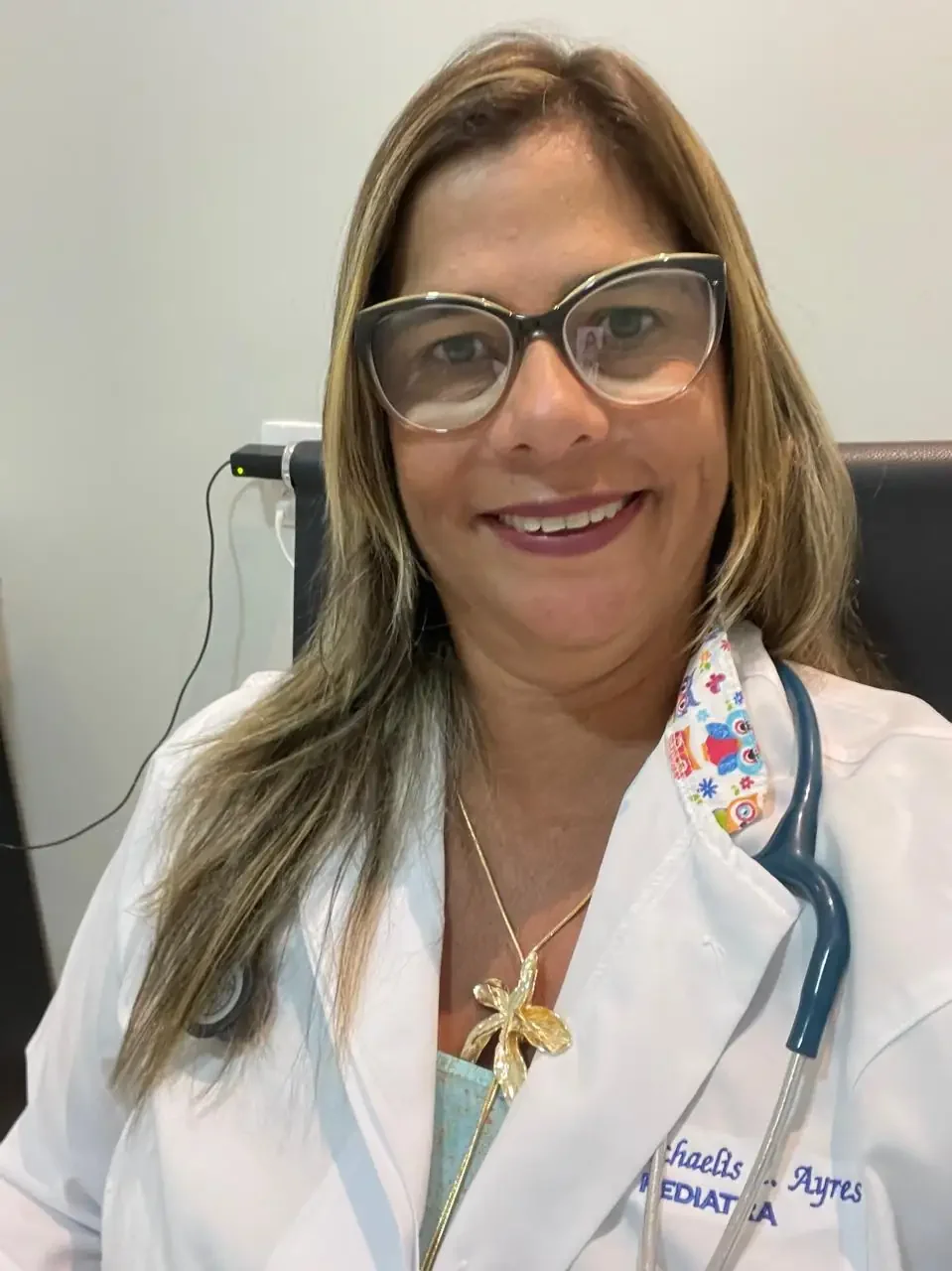 Dra Michaelis Ayres
