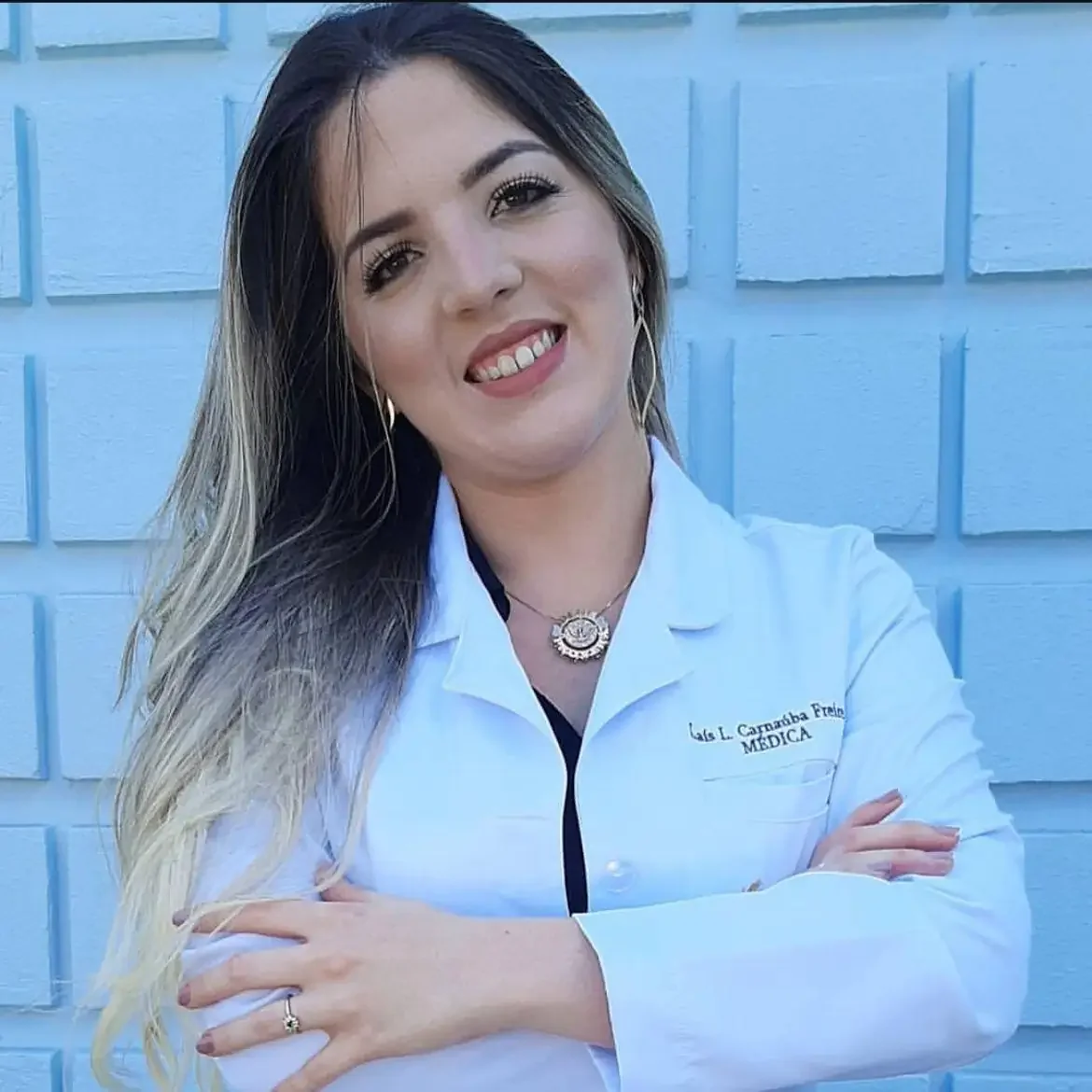 Dra Laís Carnaúba